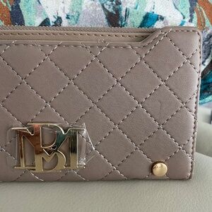 NWT Badgley Mischka Wallet